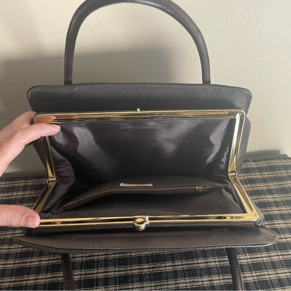 Vintage 1960 Rambler By Hadia Structured Brown Top Handle Purse Kiss Lock #598 - Picture 7 of 11